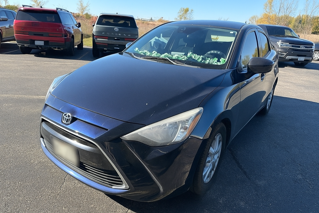 2017 Toyota Yaris iA Base