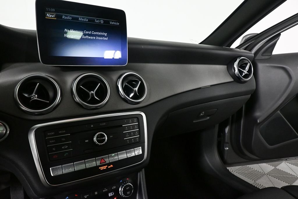Certified Used 2019 Gray Mercedes-Benz GLA 250 image 13