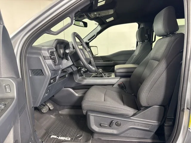 New 2026 Iconic Silver Metallic Ford XLT image 11