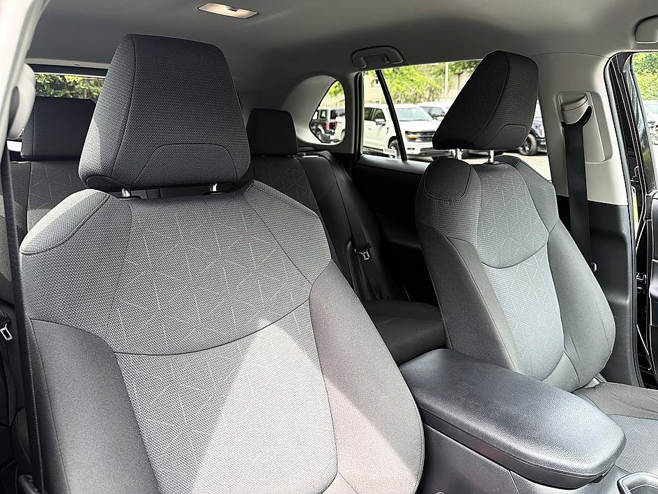 Used 2025 Midnight Black Metallic Toyota Hybrid XLE image 21