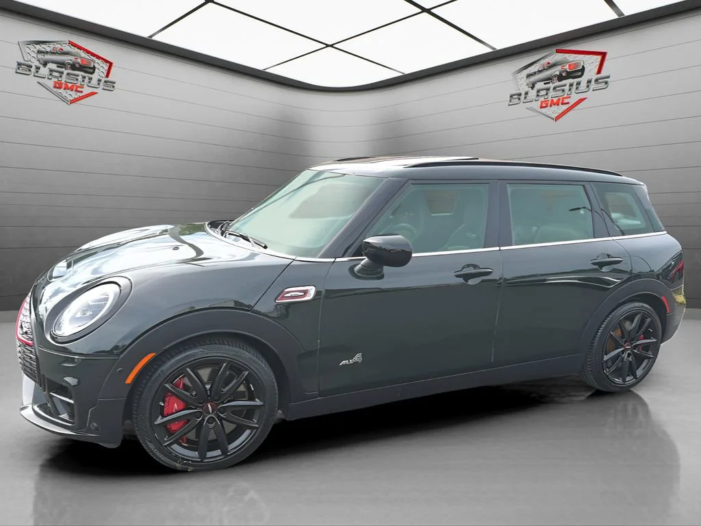 2022 MINI Clubman John Cooper Works ALL4's photo