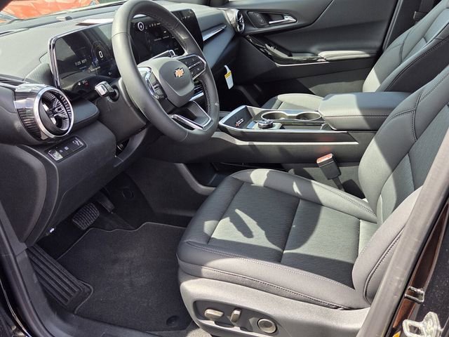 New 2026 Mosaic Black Metallic Chevrolet LT image 6