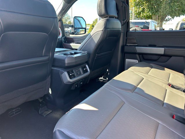 Used 2024 Brown Ford Lariat image 19