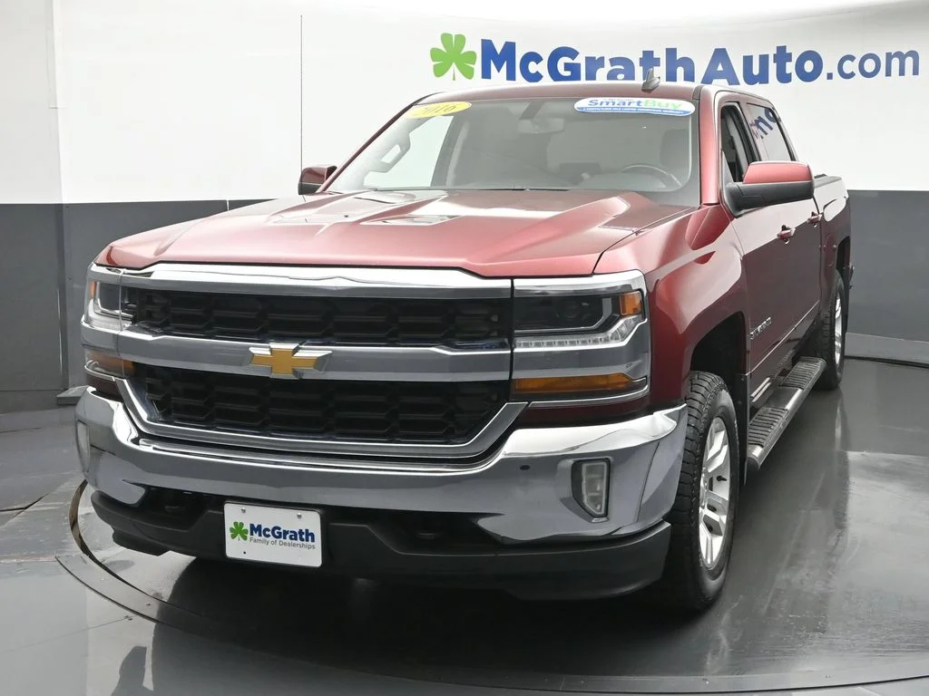 Used 2016 Red Chevrolet LT image 21