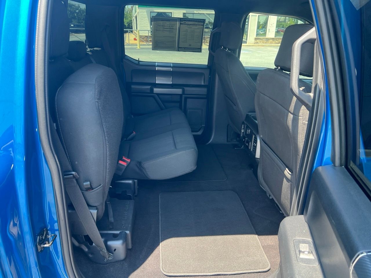 Used 2019 Blue Ford XLT image 24