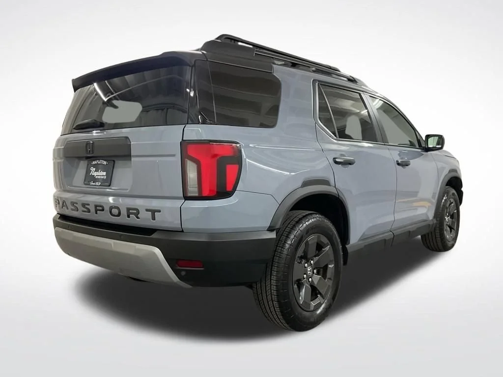 Certified Used 2026 Sonic Gray Pearl Honda RTL image 37