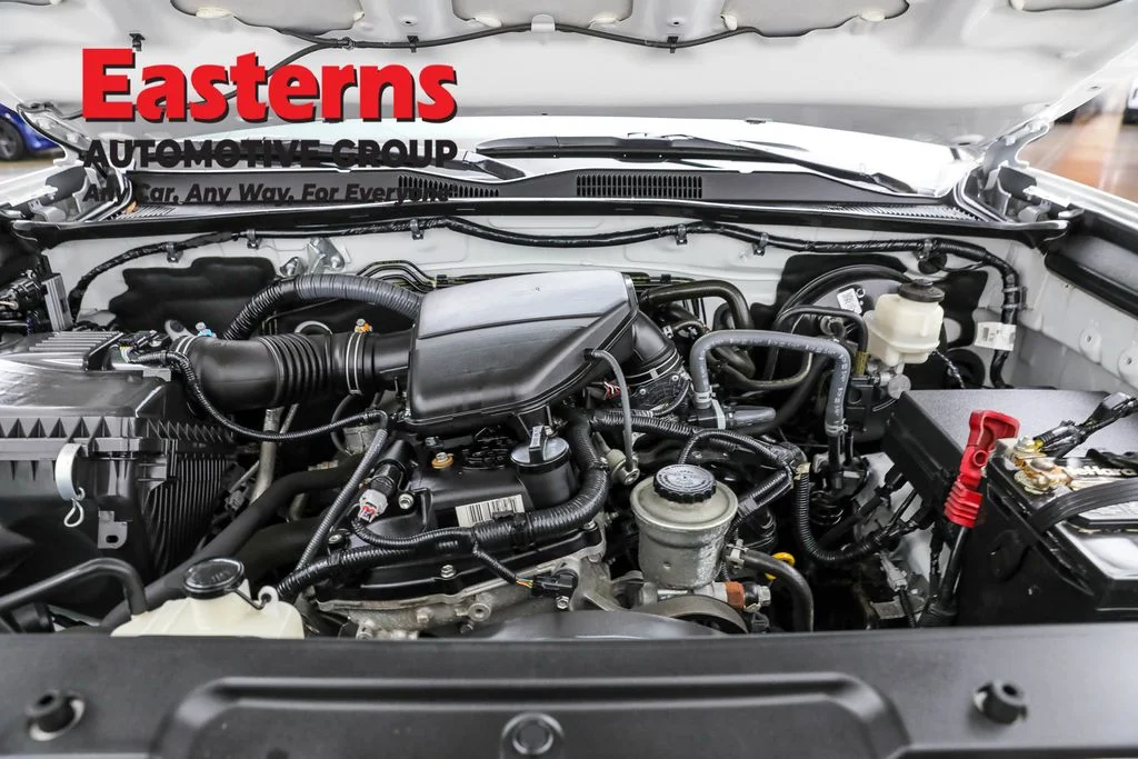 Used 2020 White Toyota SR image 7
