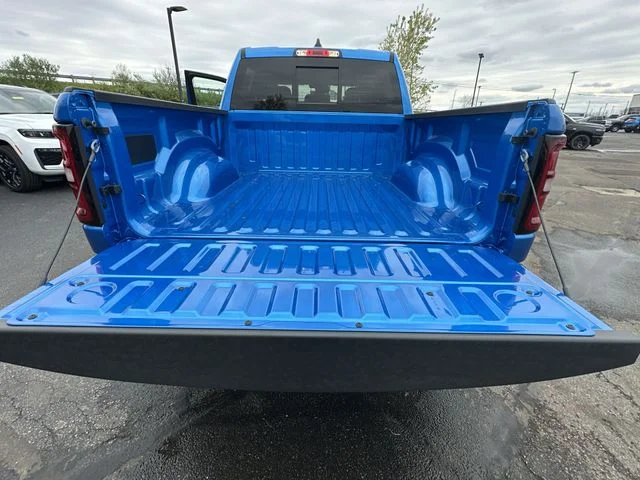 New 2026 Hydro Blue Pearl-Coat Exterior Paint RAM Big Horn/Lone Star image 20