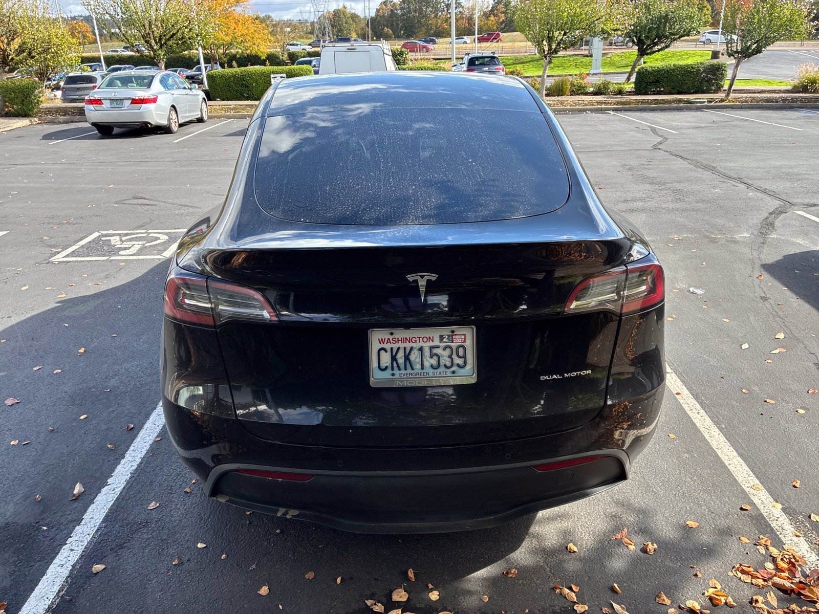 Used 2022 Black Tesla Long Range image 9