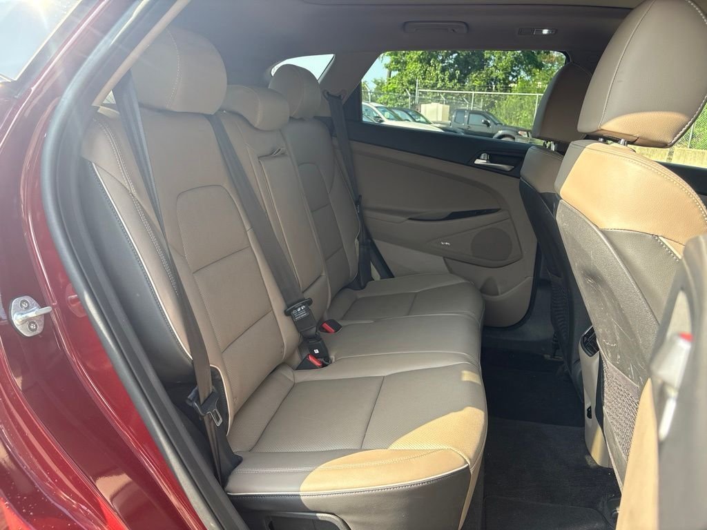 Used 2020 Red Hyundai Ultimate image 16