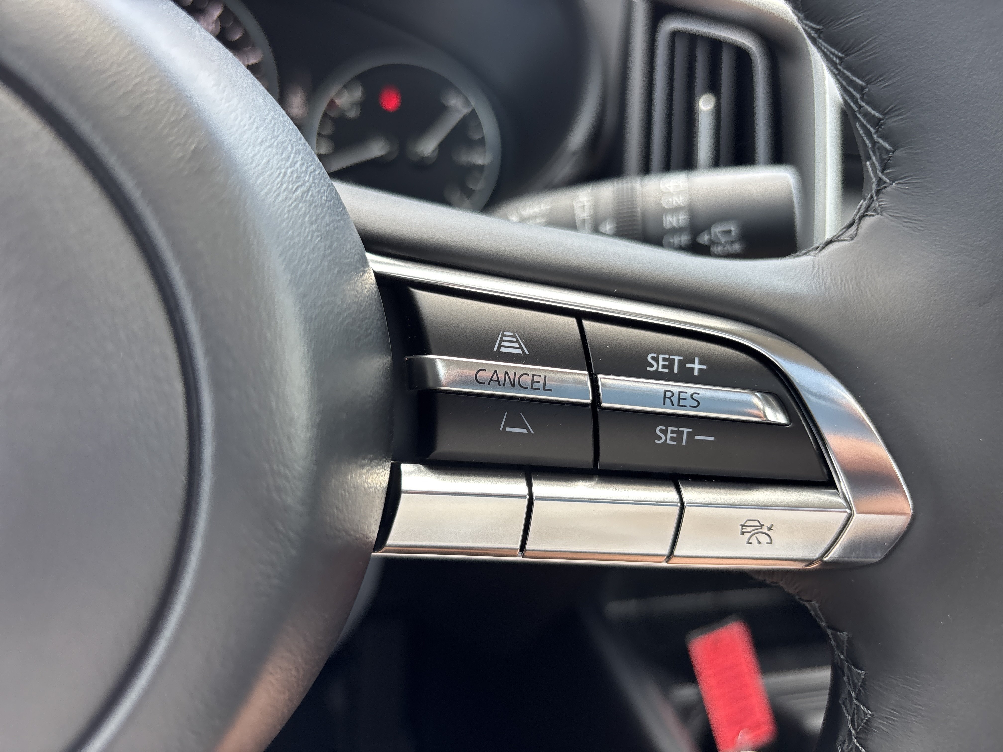New 2026 Zircon Sand Metallic Mazda 2.5 S Meridian Edition AWD image 25