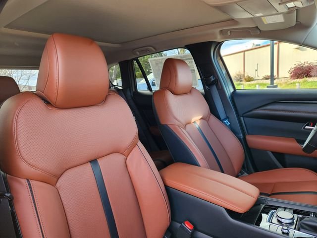 2026 Mazda CX-50 Premium Plus - Photo 13