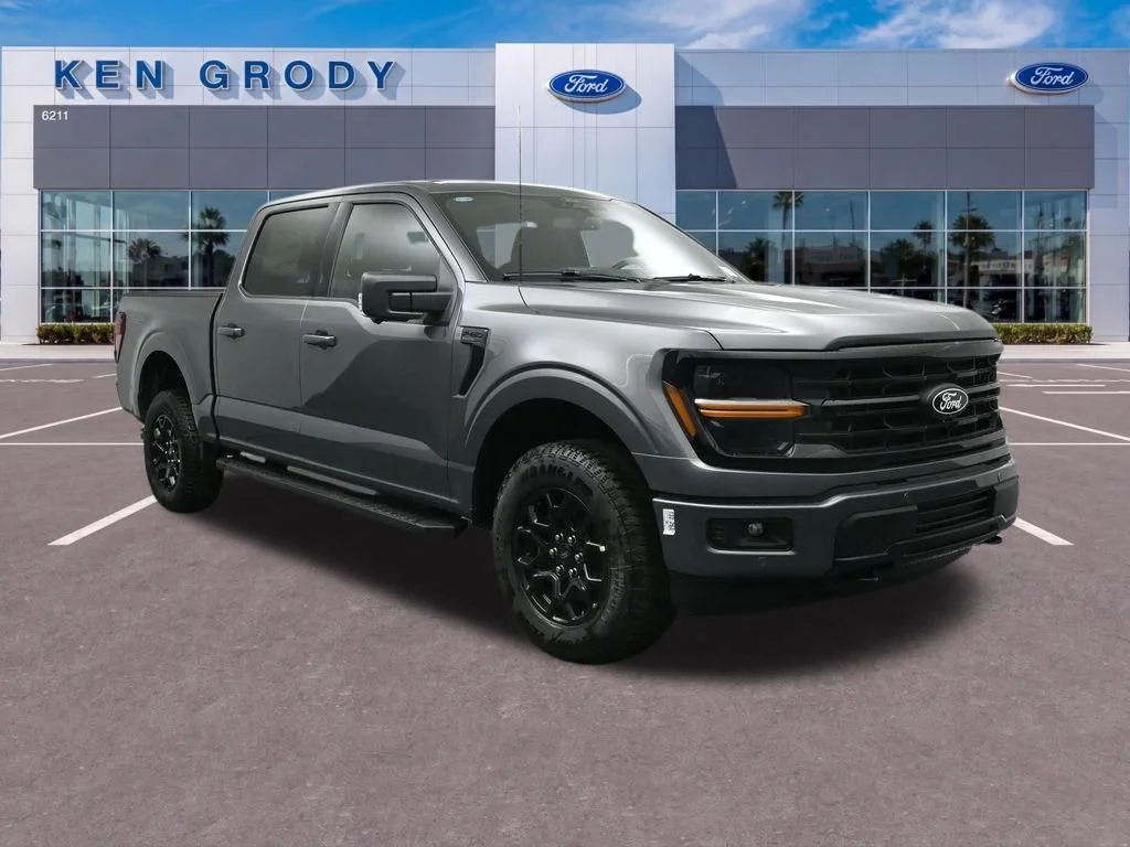 New 2026 Carbonized Gray Metallic Ford XLT image 1