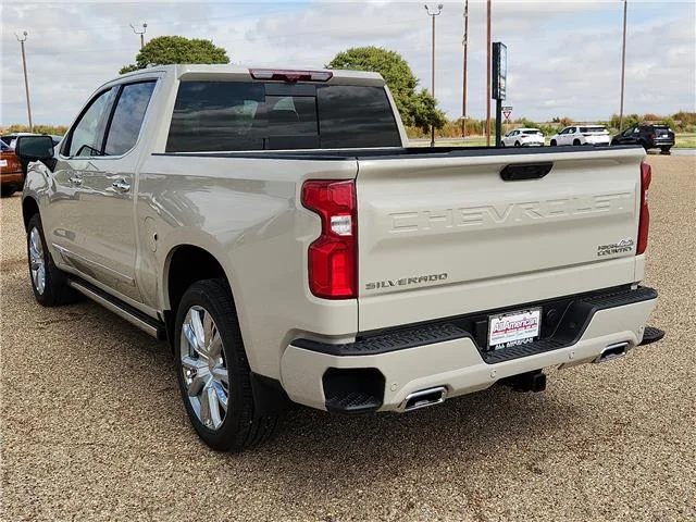New 2026 G42 White Sands Chevrolet High Country 4x4 Crew Cab 5.75 ft. box 147.4 in. W image 3