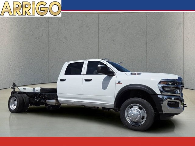 2027 RAM 5500 Chassis Cab Tradesman