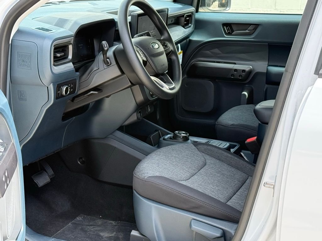 New 2026 Oxford White Ford XLT image 5