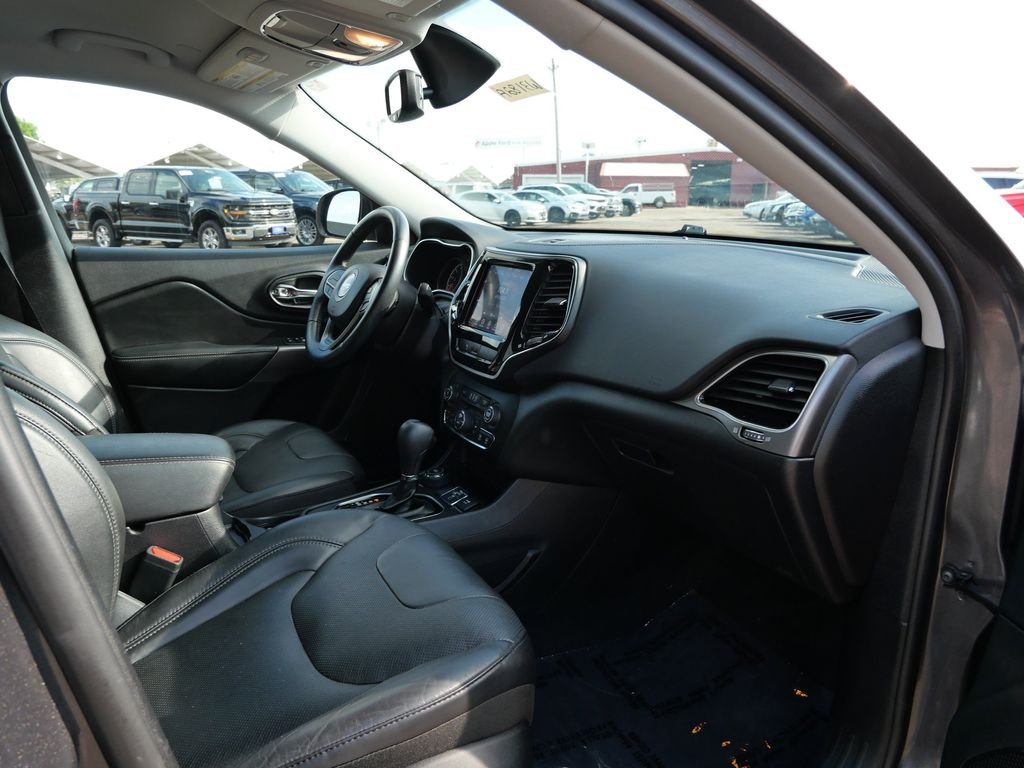 Certified Used 2020 Gray Jeep Limited image 11