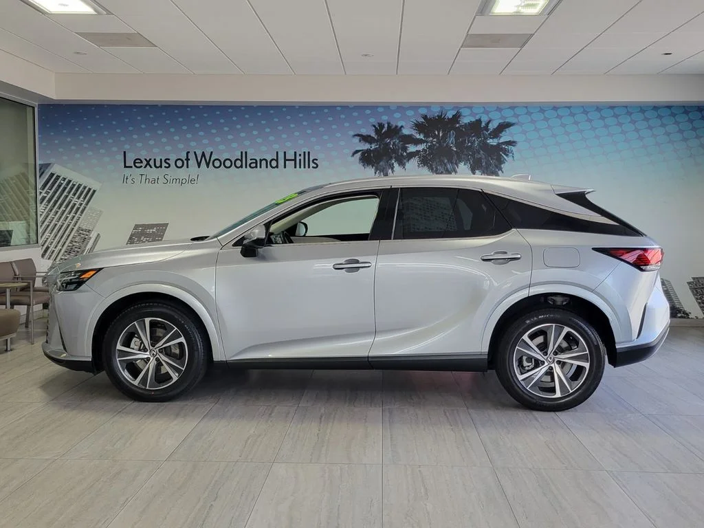 Certified Used 2023 IRIDIUM Lexus 350 image 2