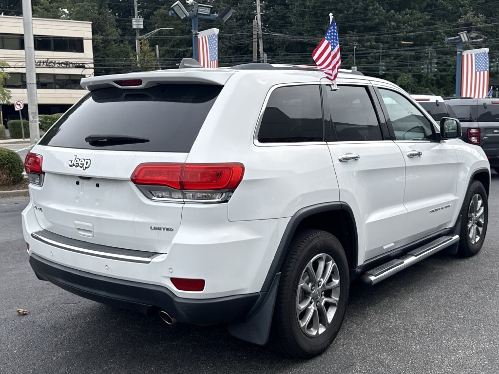 Used 2015 White Jeep Limited image 4