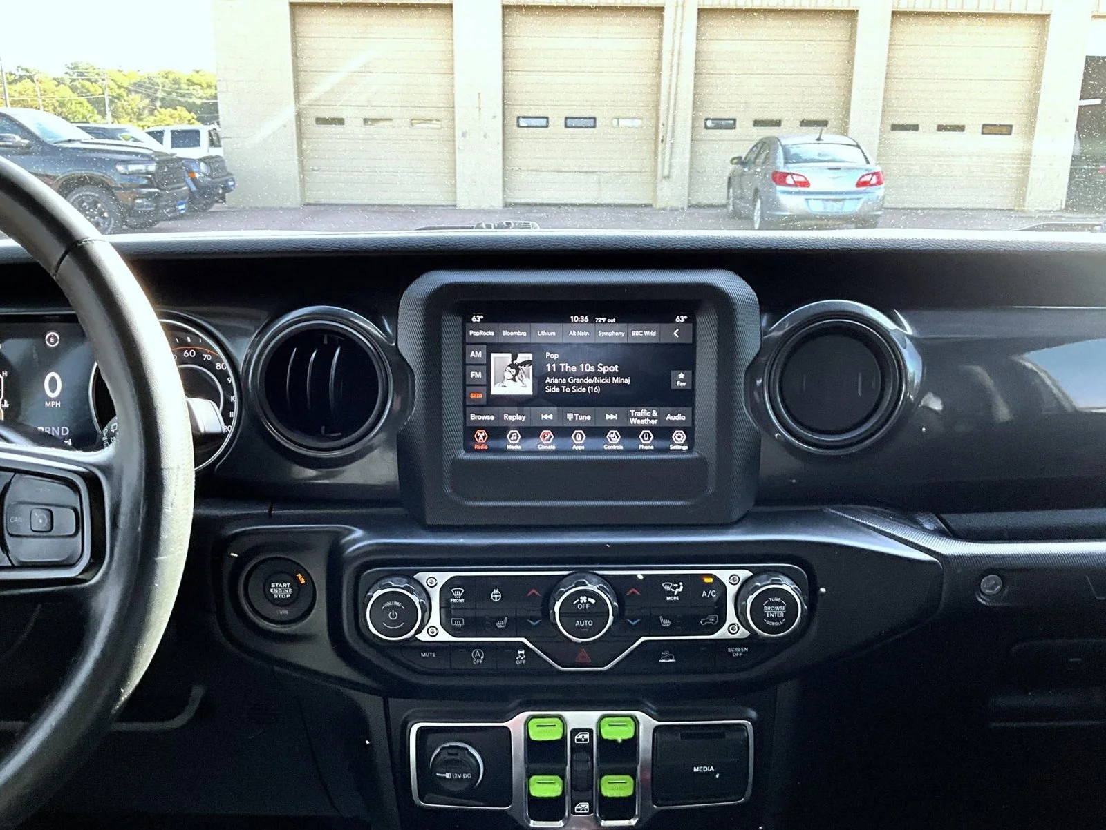 Photo 14
