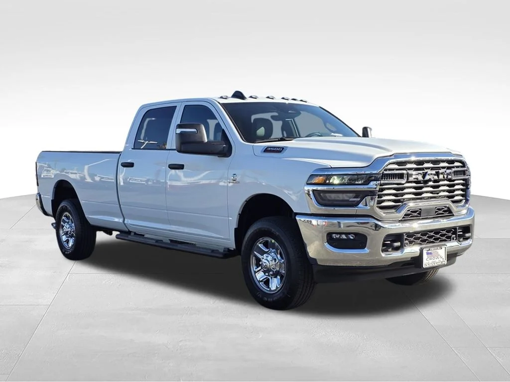 New 2026 Bright White Clear-Coat Exterior Paint RAM Tradesman image 3
