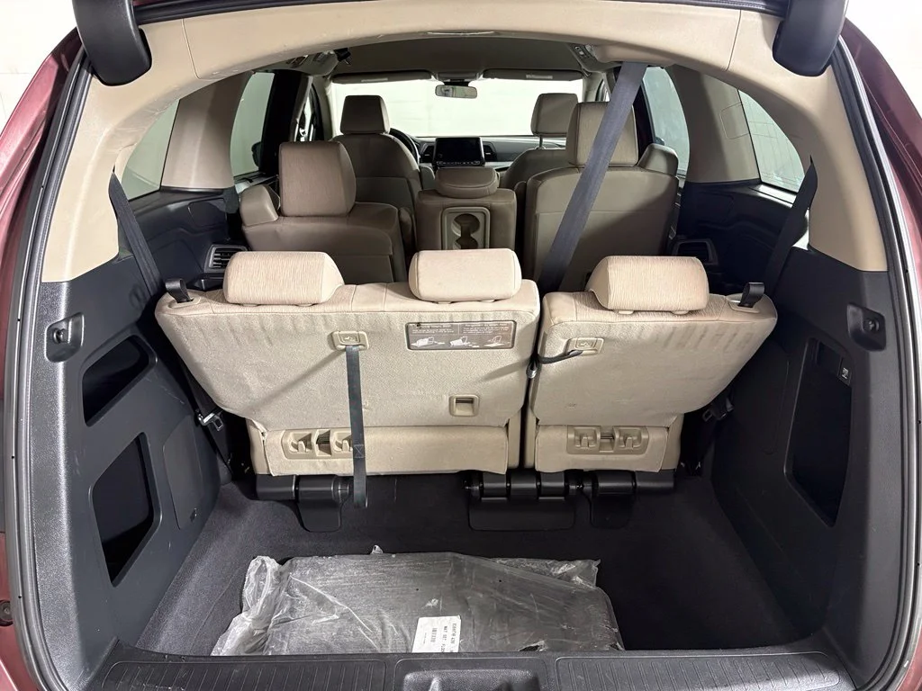 Used 2021 Red Honda EX image 17