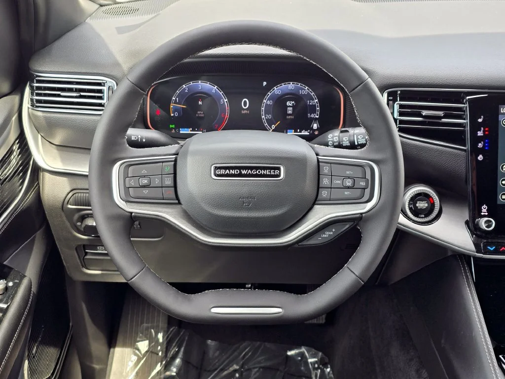 New 2026 White Jeep Limited Altitude image 7