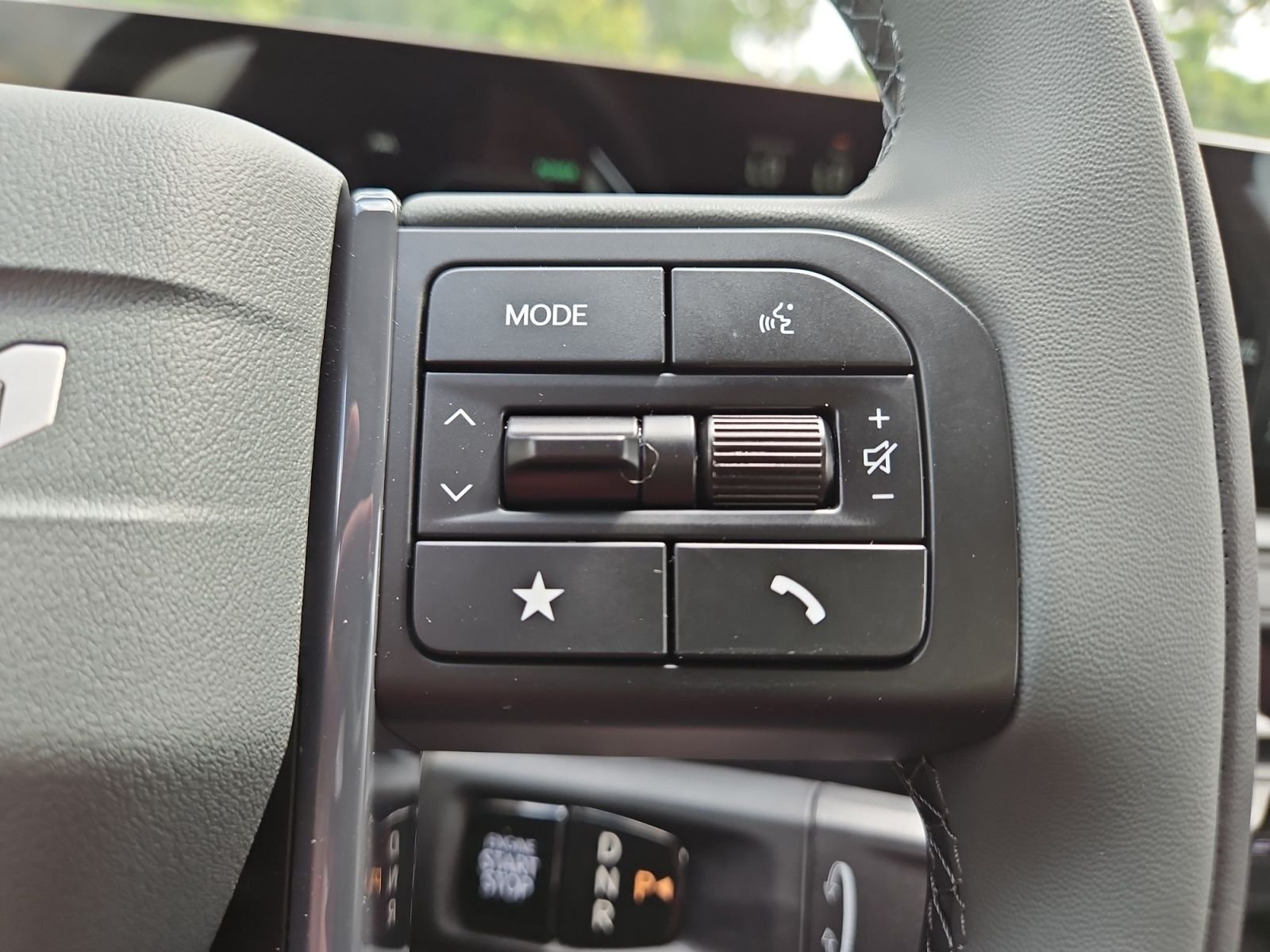 New 2027 Ebony Black Kia X-LINE SX PRESTIGE image 26