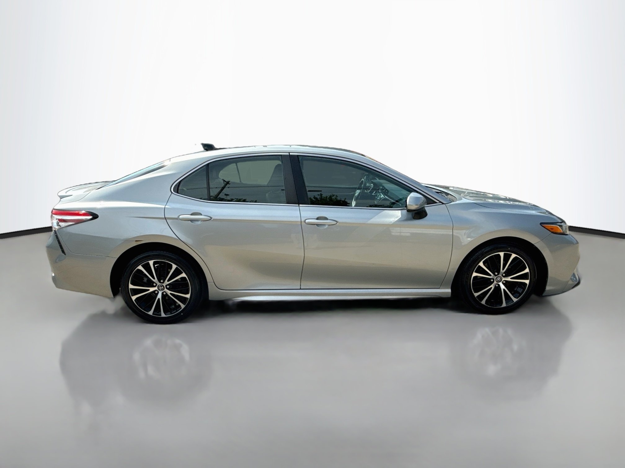 Used 2020 Celestial Silver Metallic Toyota SE image 8