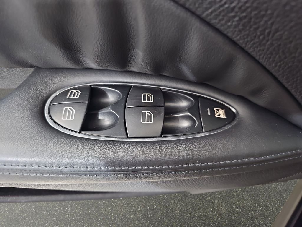 Used 2008 Black Mercedes-Benz E 63 AMG® image 28
