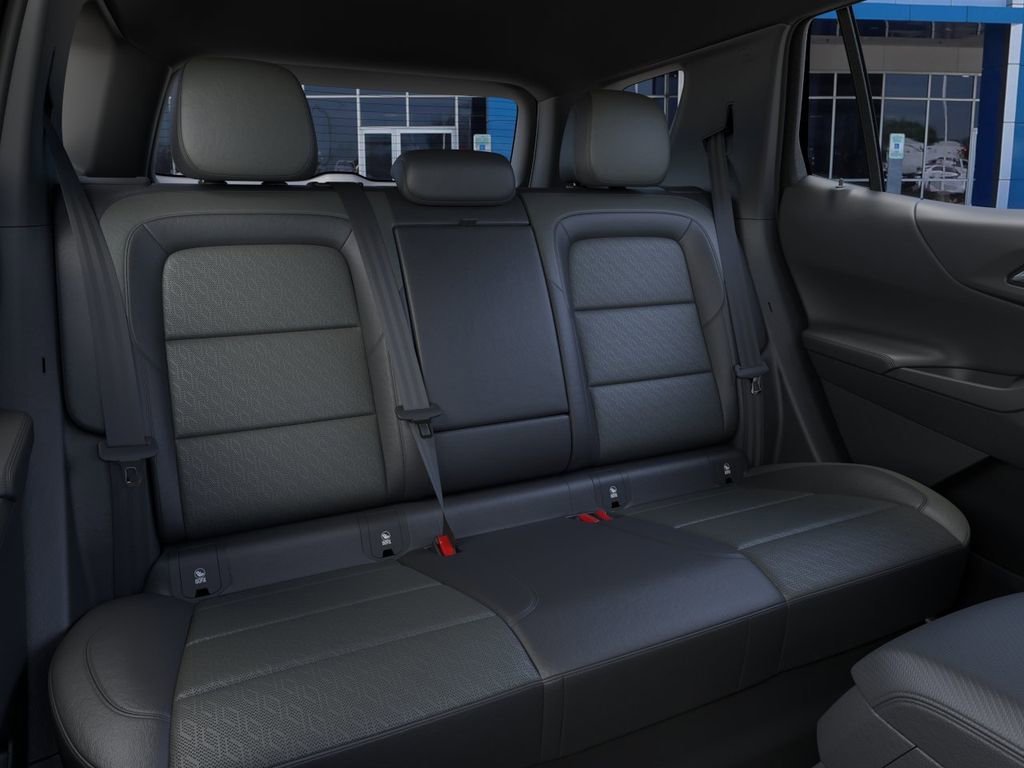 New 2026 Summit White Chevrolet LT image 17