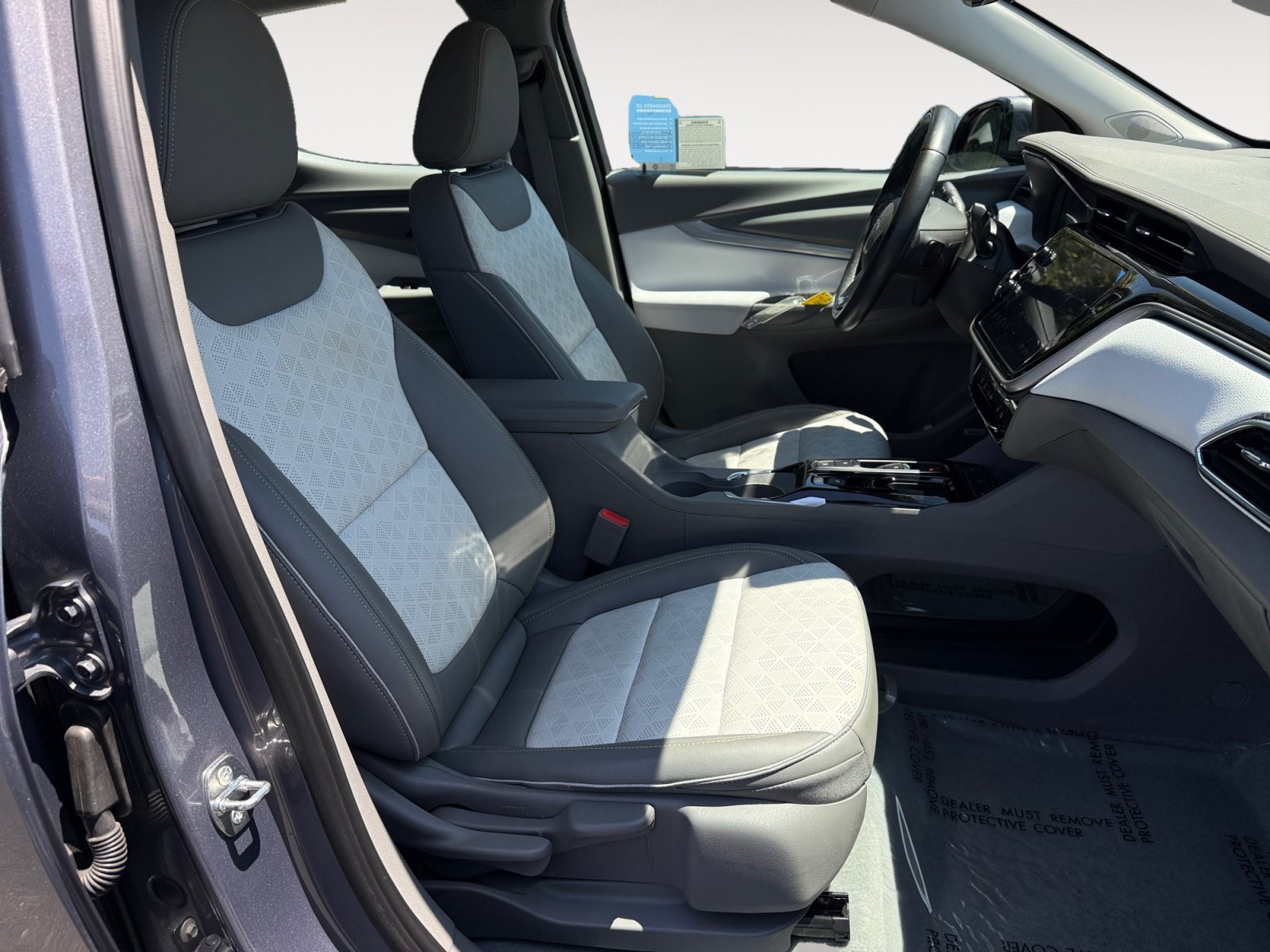 Used 2023 Gray Chevrolet Premier image 19