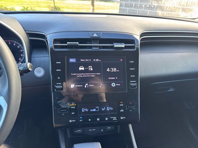 Used 2024 White Pearl Hyundai SEL image 22