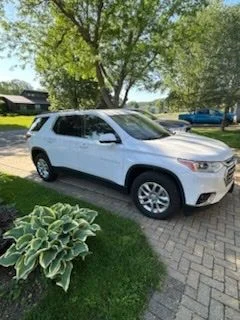 Used 2019 White Chevrolet LT image 2