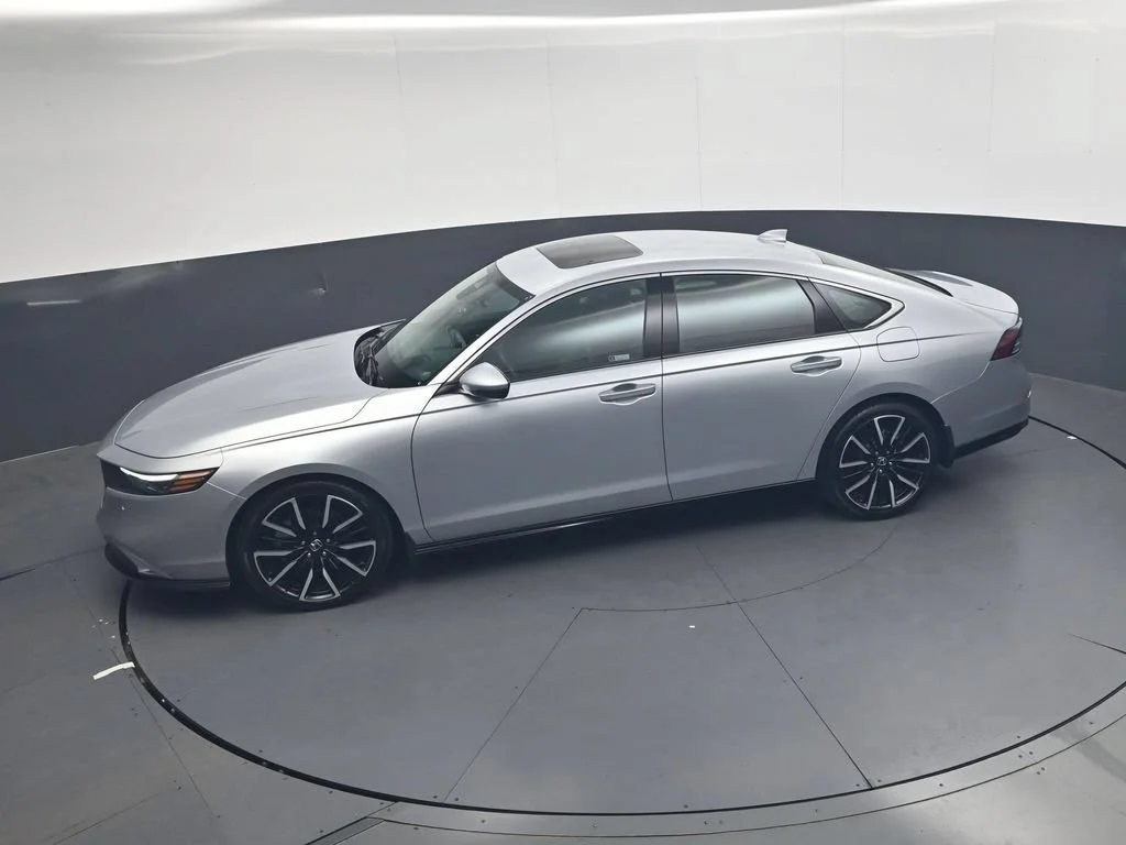 2025 Honda Accord Hybrid Touring - Photo 68
