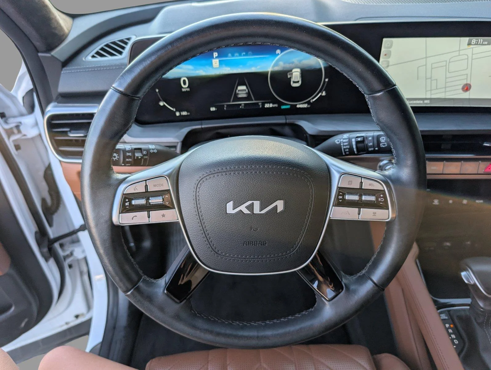 Used 2025 Glacial White Pearl Kia SX-Prestige X-Line image 28