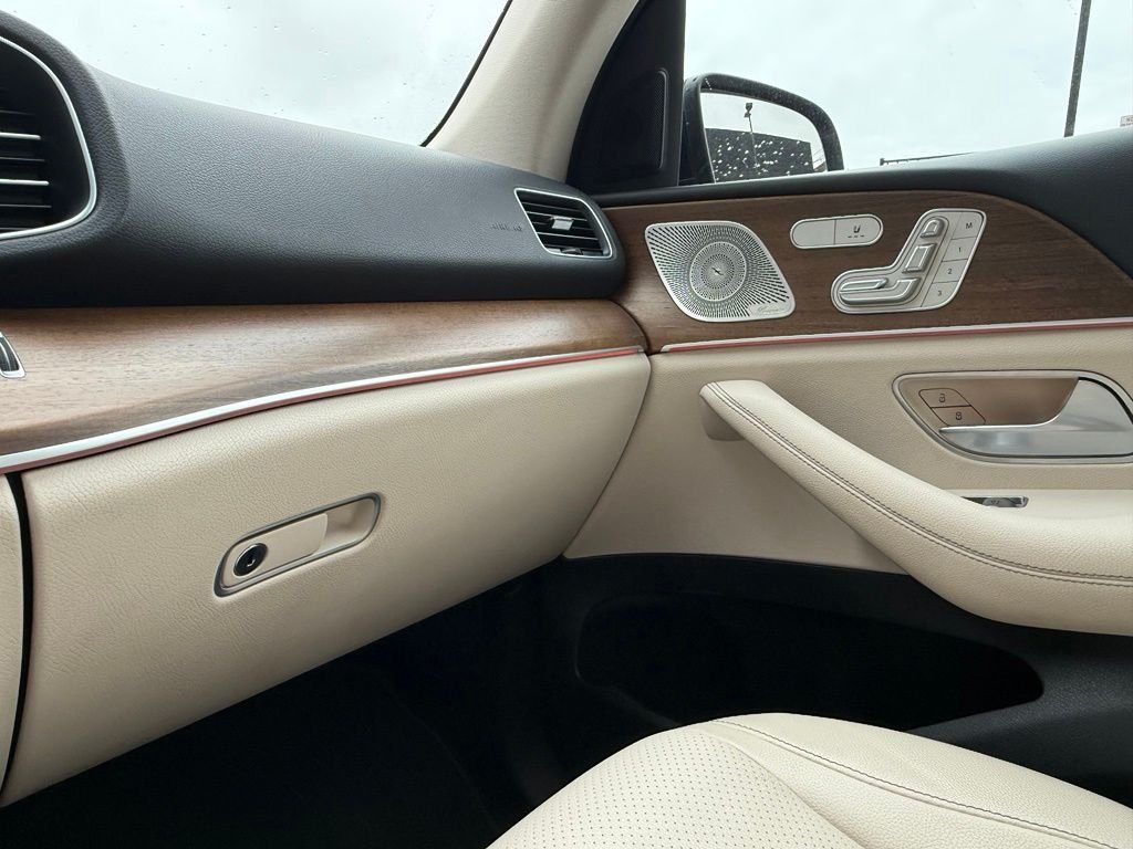 Certified Used 2022 Blue Mercedes-Benz GLE 350 image 42