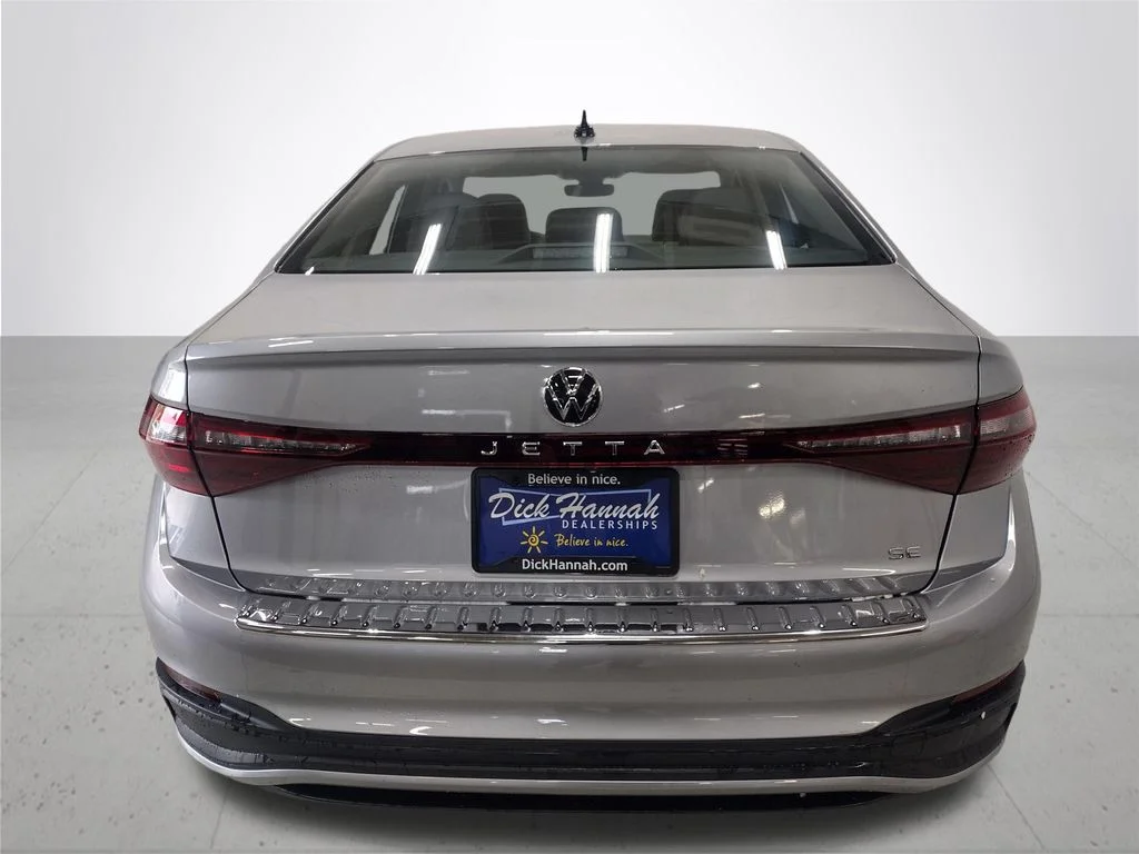 New 2026 Silver Volkswagen 1.5T SE image 11