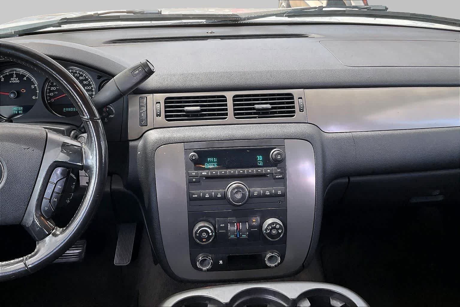 Used 2008 SUMMIT WHITE Chevrolet LS image 5