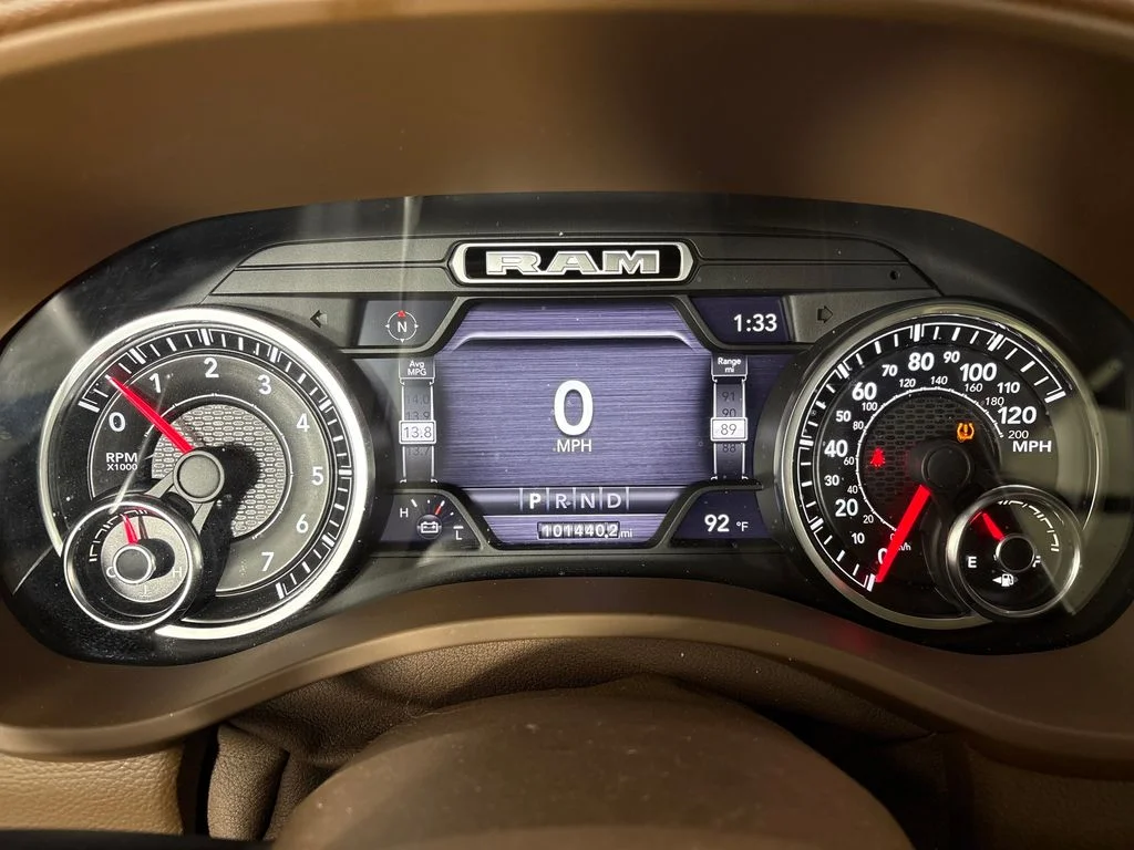 Used 2019 Silver Ram Laramie image 21