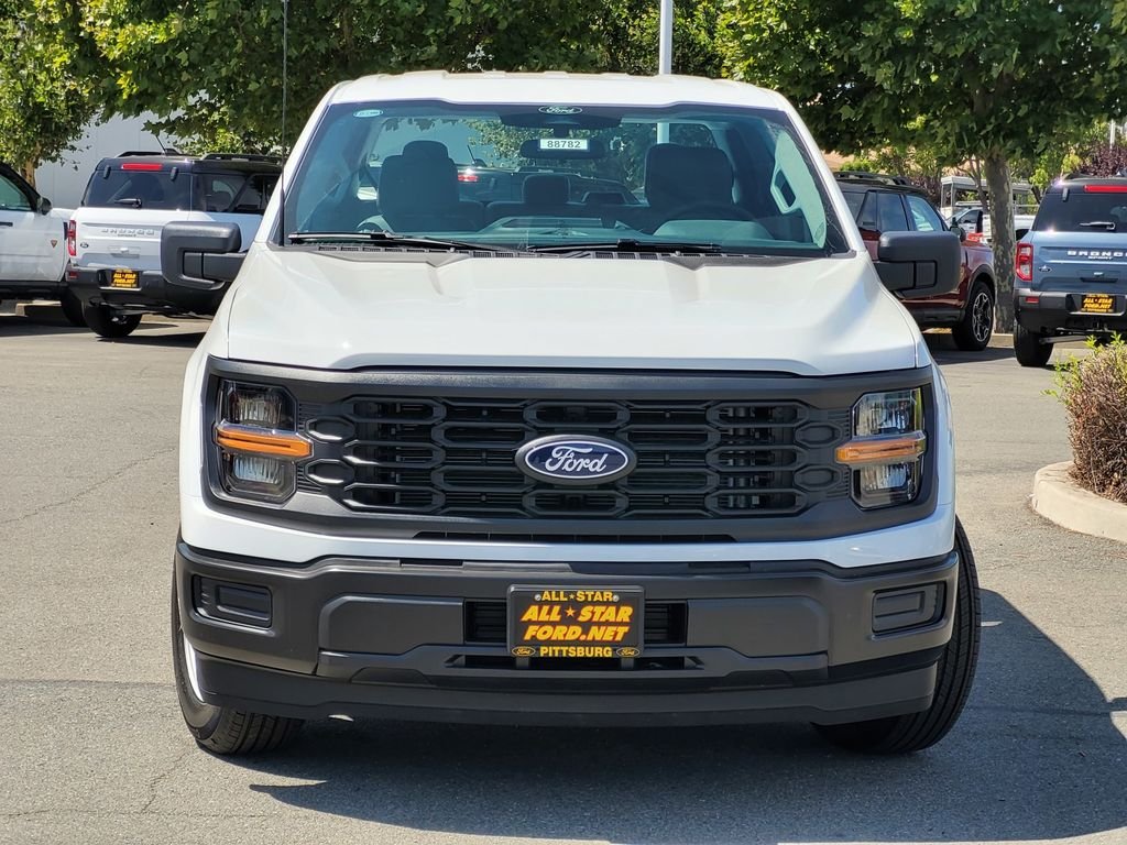 New 2026 Oxford White Ford XL image 2