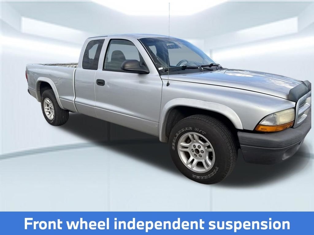 Used 2003  Dodge Base image 12