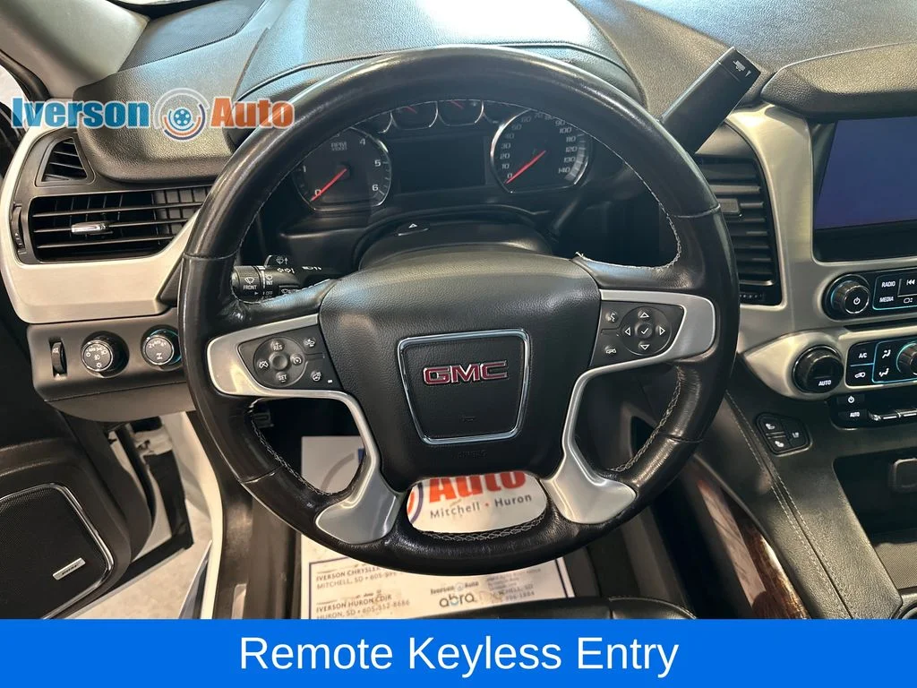 Used 2018 White GMC SLT image 19