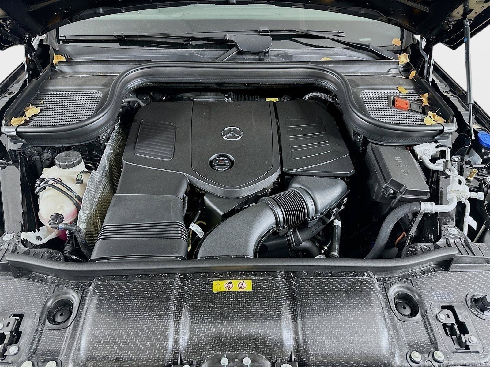 Used 2026 Obsidian Black Metallic Mercedes-Benz GLE 350 image 37