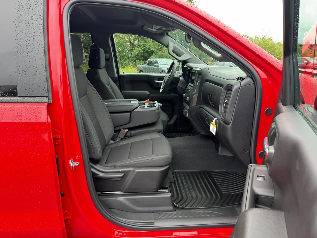 2026 Chevrolet Silverado 1500 Custom - Photo 14