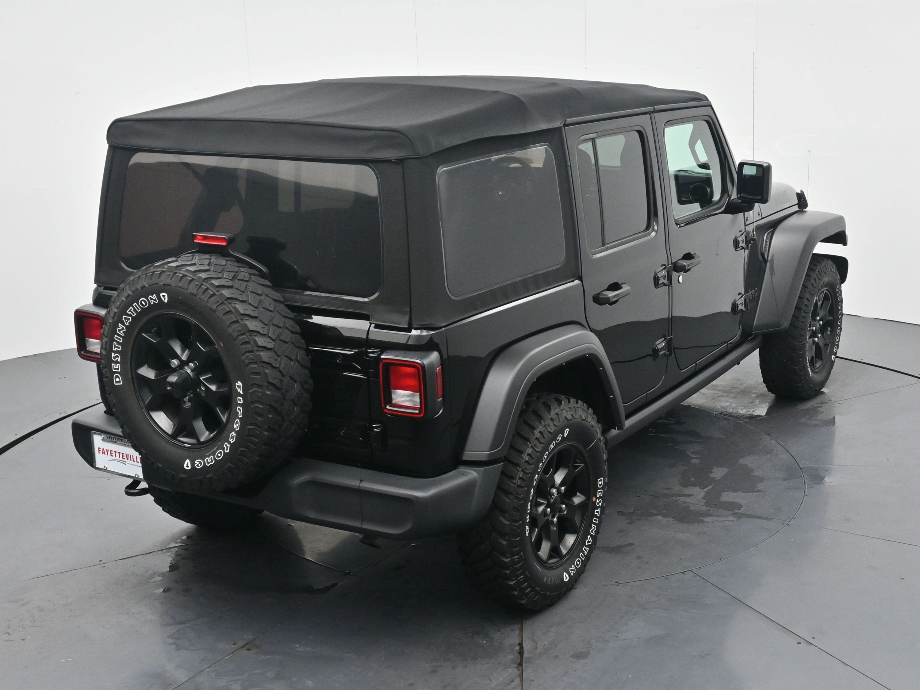 Used 2022 Black Clearcoat Jeep Unlimited Willys image 21
