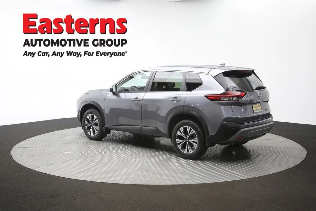 Used 2023 Gray Nissan SV image 63