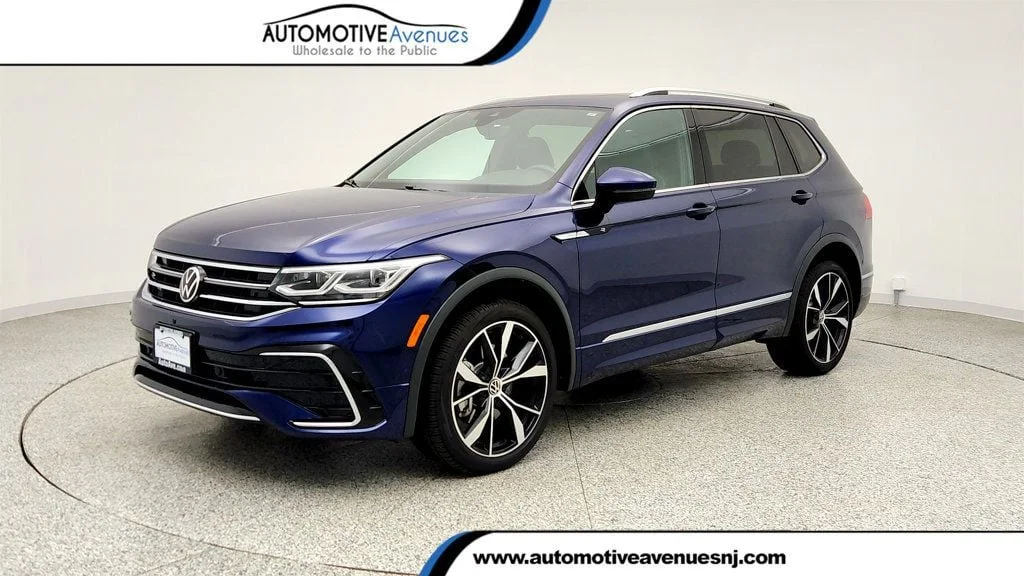 Used 2024 Atlantic Blue Metallic Volkswagen 2.0T SEL R-Line 4MOTION image 1
