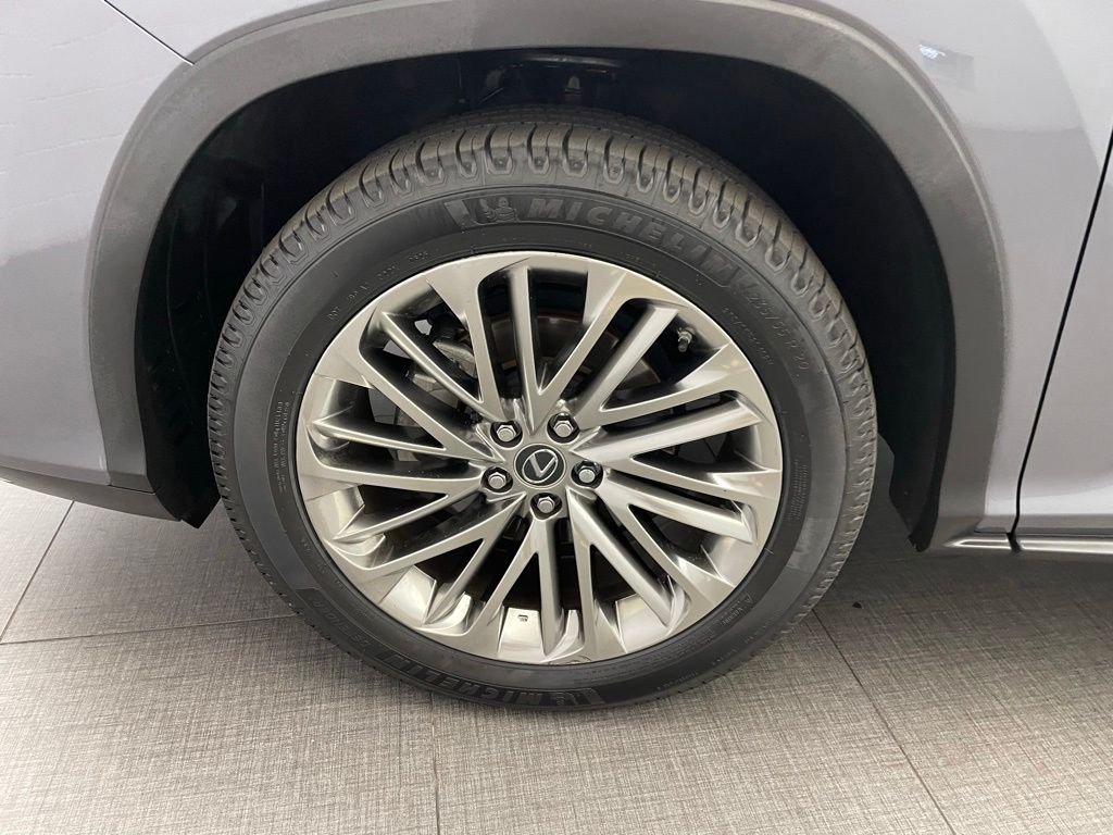 Used 2020 Gray Lexus 350L image 9