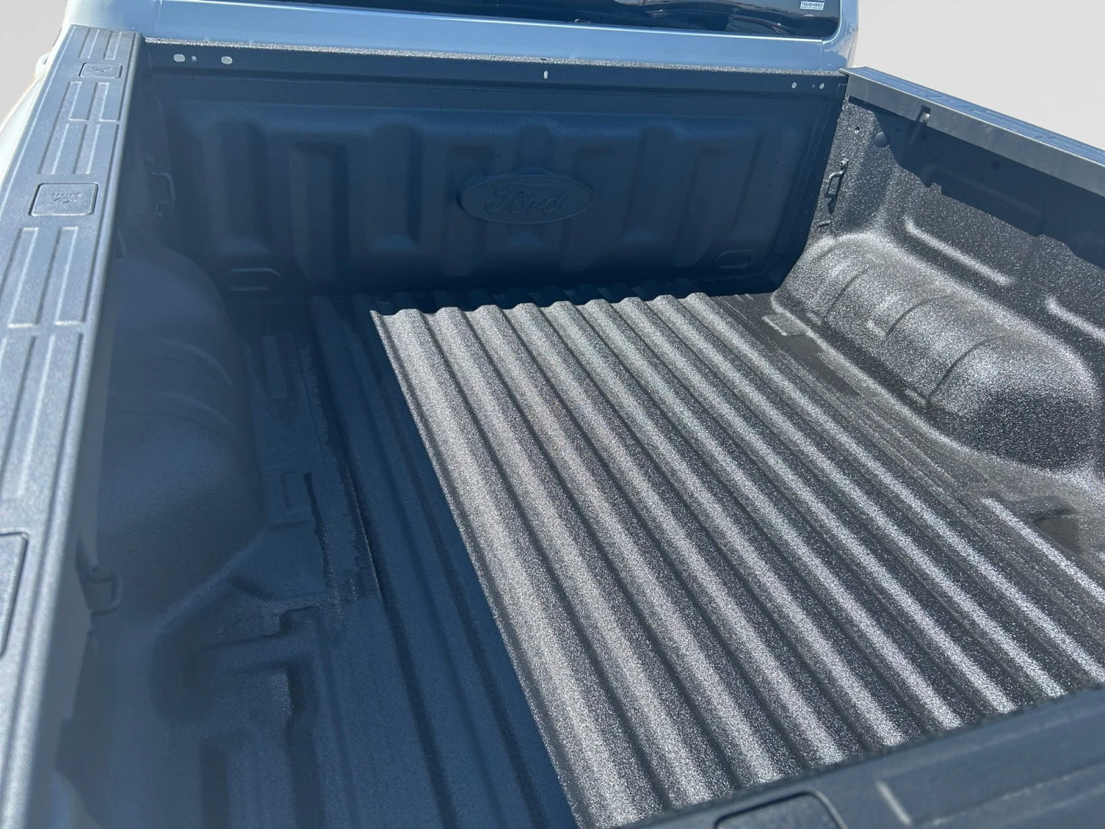 New 2026 Avalanche Ford Lariat image 10
